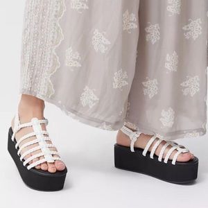 Urban Outfitters Platform Fisherman’s Sandals